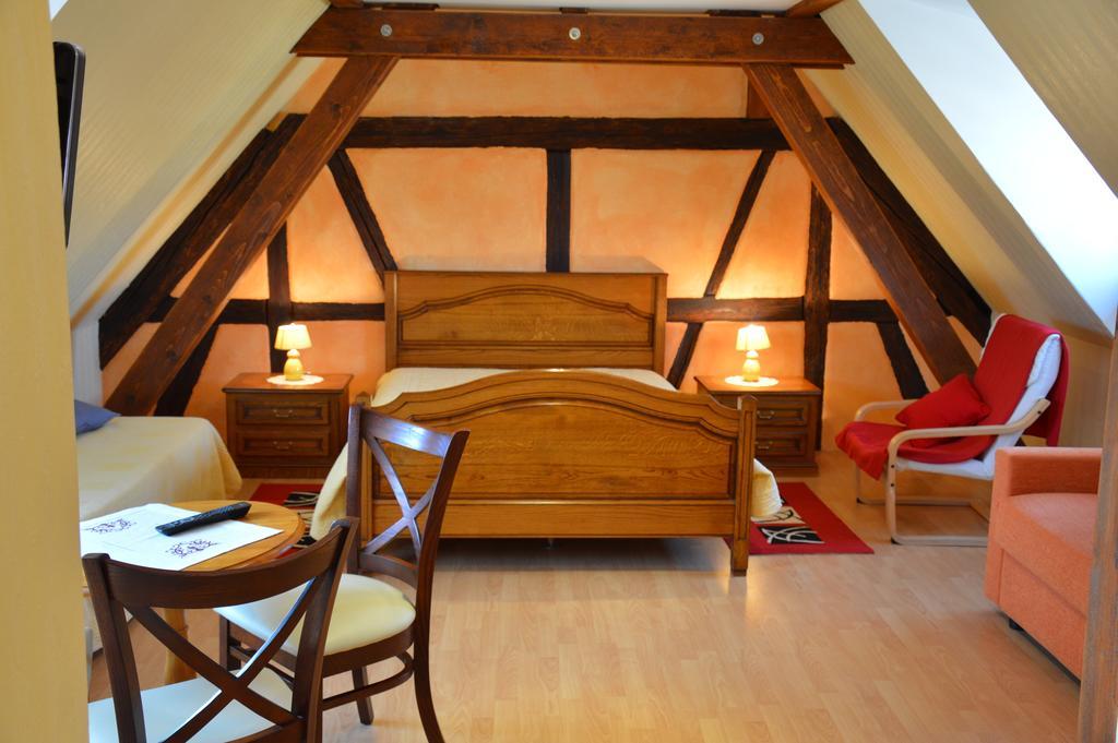 La Grange Du Pape - Annexe De L'Hotel La Ferme Du Pape Eguisheim Εξωτερικό φωτογραφία